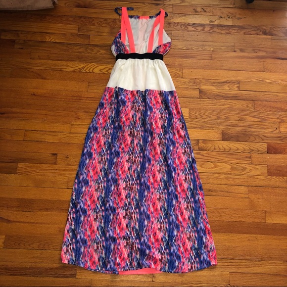 Pink and Blue Patterned Maxi Dress - Picture 3 of 3